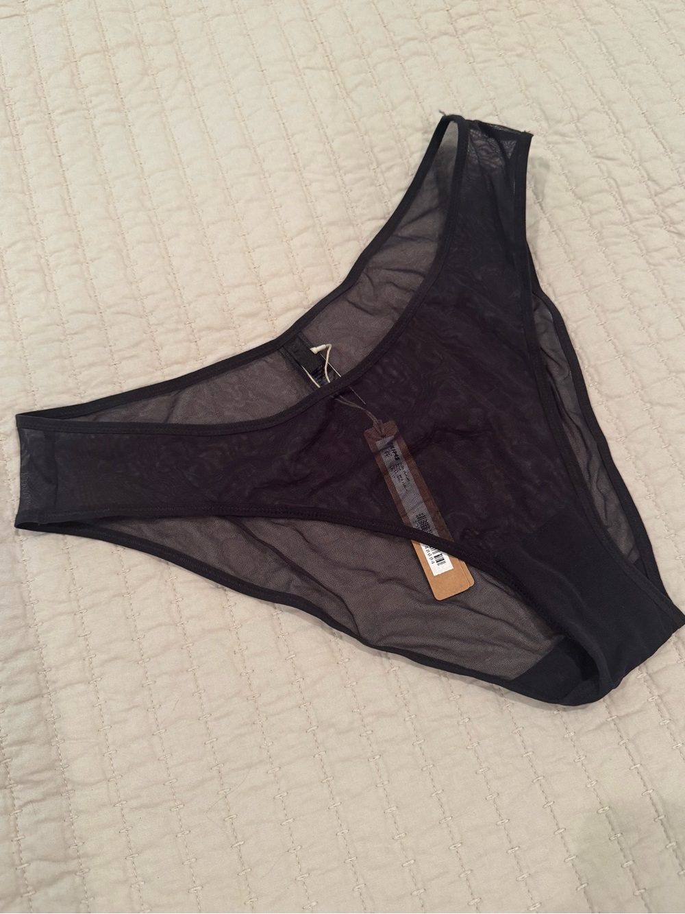 SKIMS Ultra-Fine Mesh Bikini - Picture 3 of 3